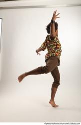 Garson DANCING POSE KRUMP